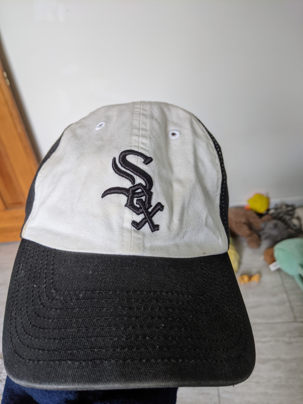Vintage Chicago White Sox adjustable strapback baseball cap by Twins Enterprise.